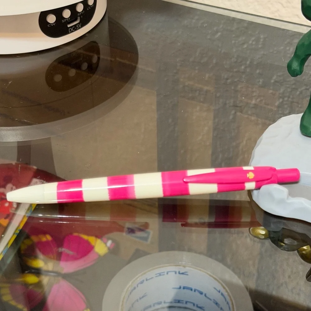 Coach Pink Fragrance Pouch with Accessories - Picture 3 of 9